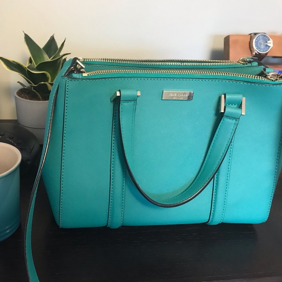 kate spade Handbags - Kate Spade bag, with adjustable strap